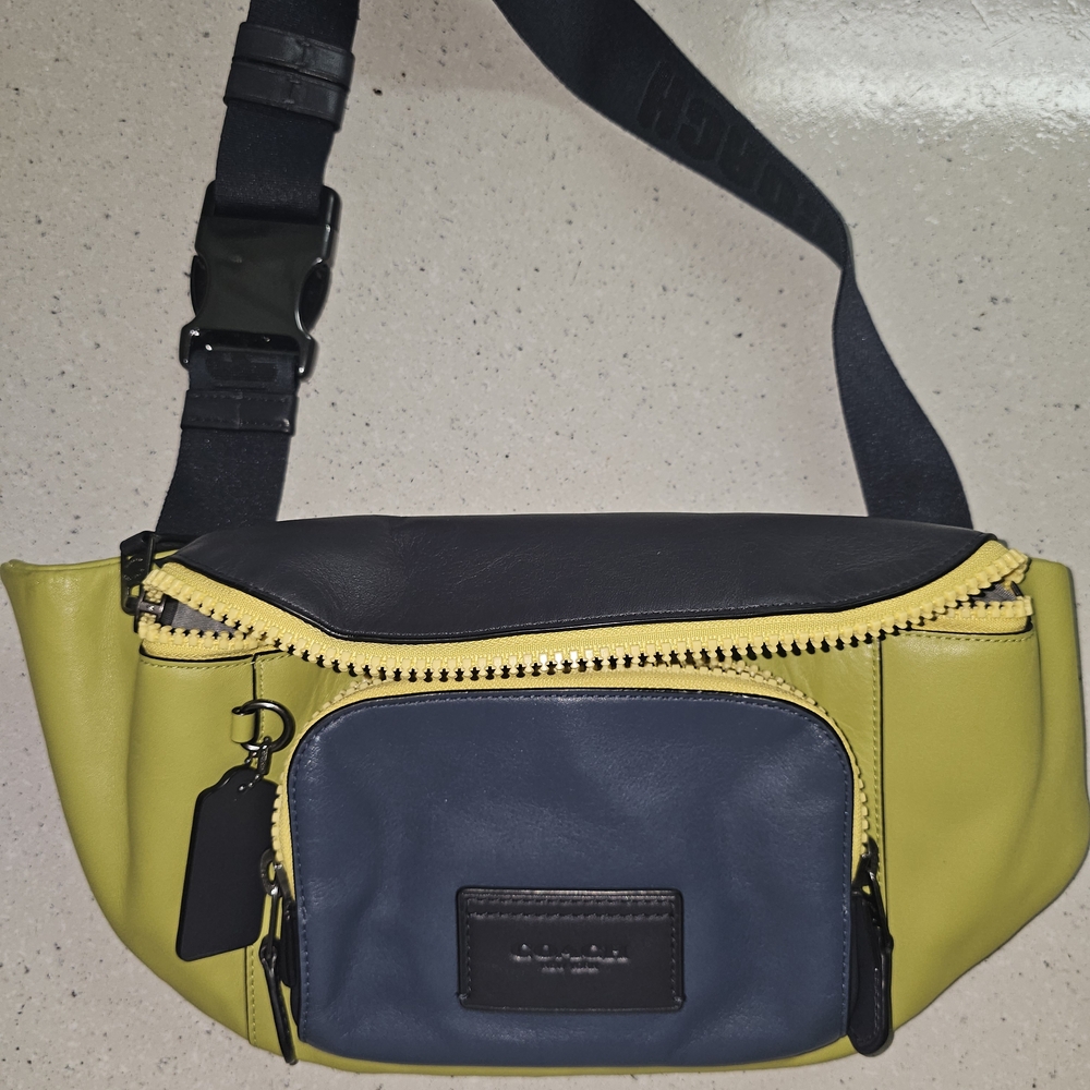 Coach Men's Two-Tone Belt Bag - Picture 13 of 13